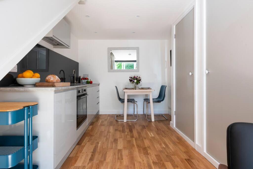 The Studio, Rosebud. 5 Minutes Walk To Beach. Uny Lelant Extérieur photo