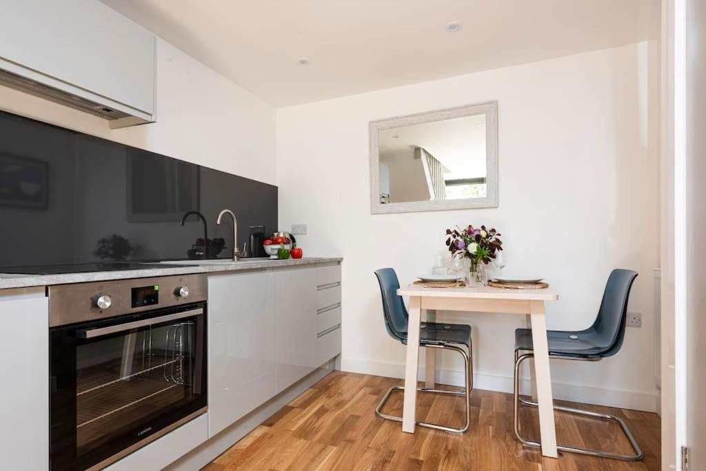 The Studio, Rosebud. 5 Minutes Walk To Beach. Uny Lelant Extérieur photo